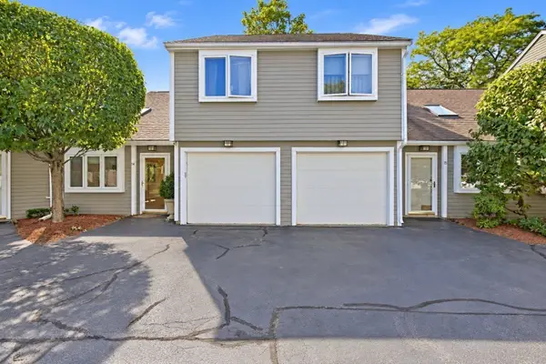 210 Centre St #14, Quincy, MA 02169