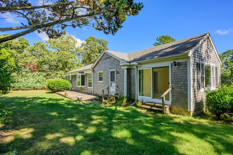 800 Riverview Dr, Chatham, MA 02633 - #2