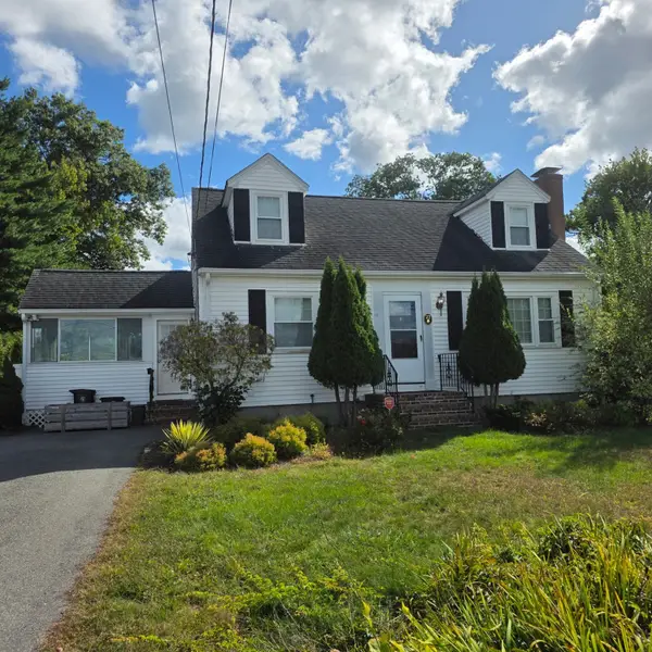 32 Breer Circle, Brockton, MA 02301