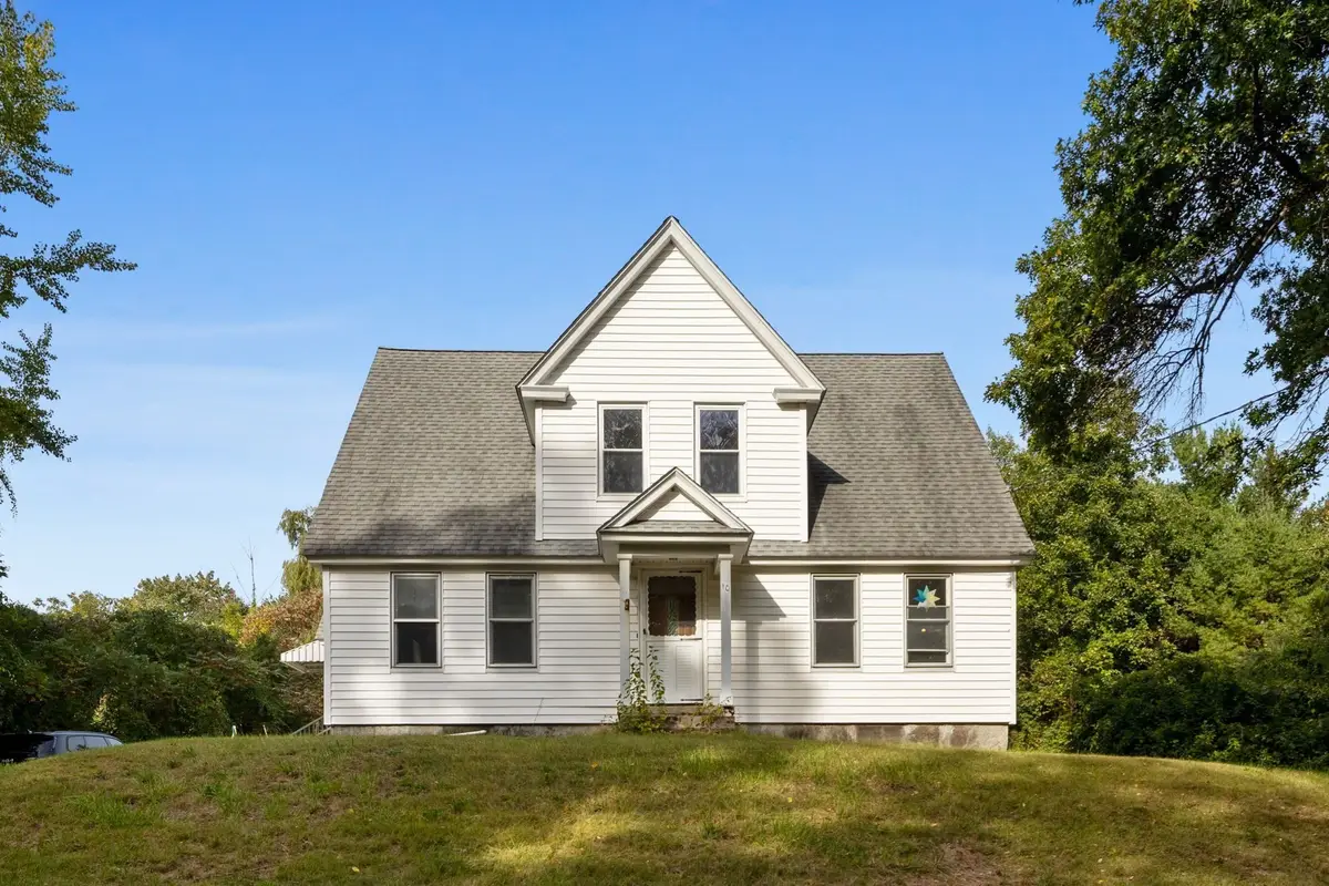 10 Salem St, Methuen, MA 01844 - #1