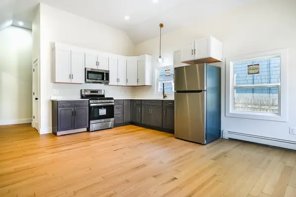 112 Hendrick, Providence, RI 02908