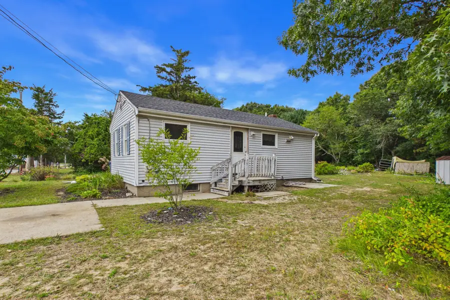 44 Avenue A St, Wareham, MA 02571 - #3