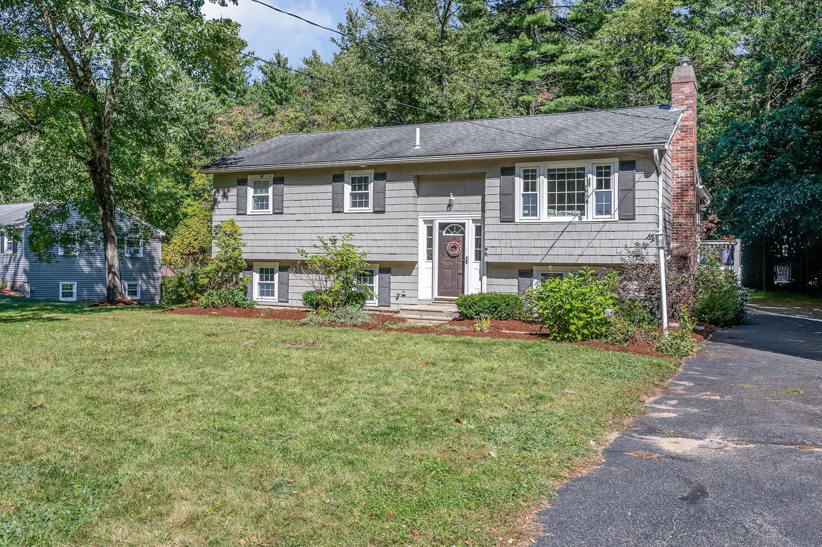 7 Hickory Dr, Townsend, MA 01469 - #1