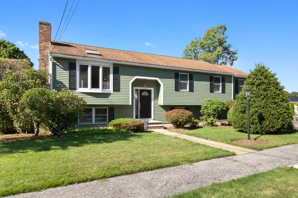 8 College Lane, Beverly, MA 01915
