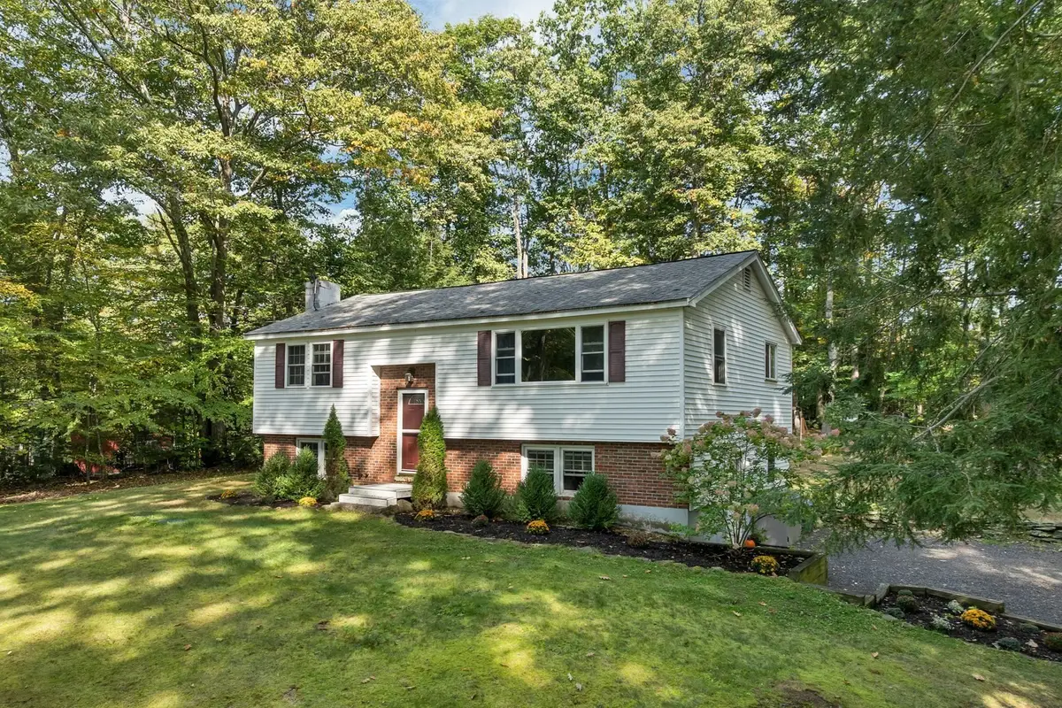 9 Epping Woods Road, Epping, NH 03042 - #1