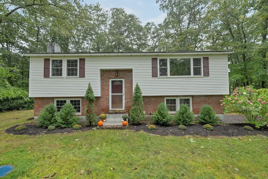 9 Epping Woods Road, Epping, NH 03042 - #2