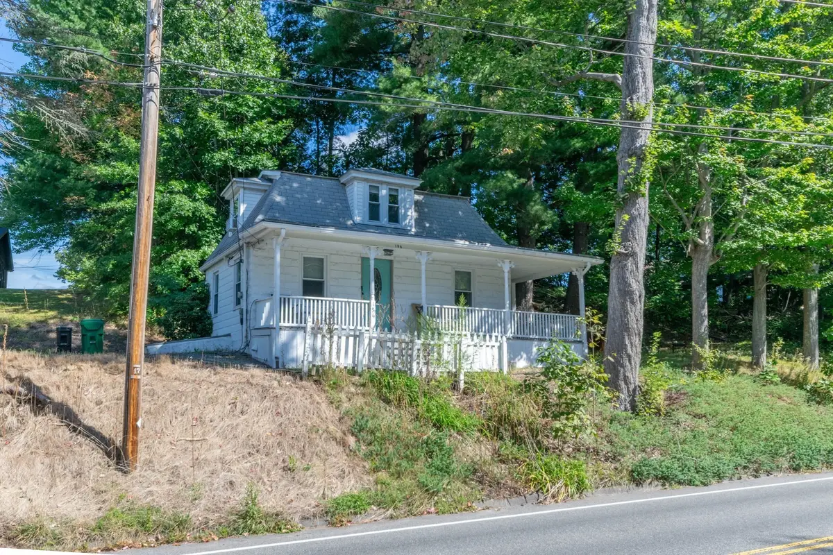196 Pendleton Ave, Chicopee, MA 01020 - #1