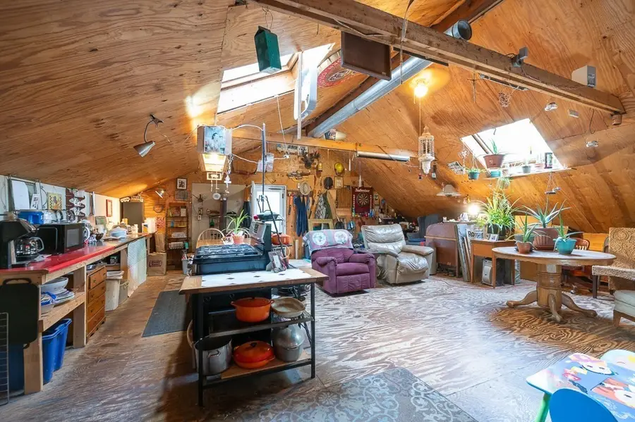 368 Essex Avenue, Gloucester, MA 01930 - #3