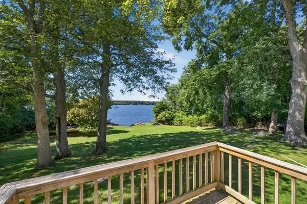 10 Elise Michelle Way, Westport, MA 02790
