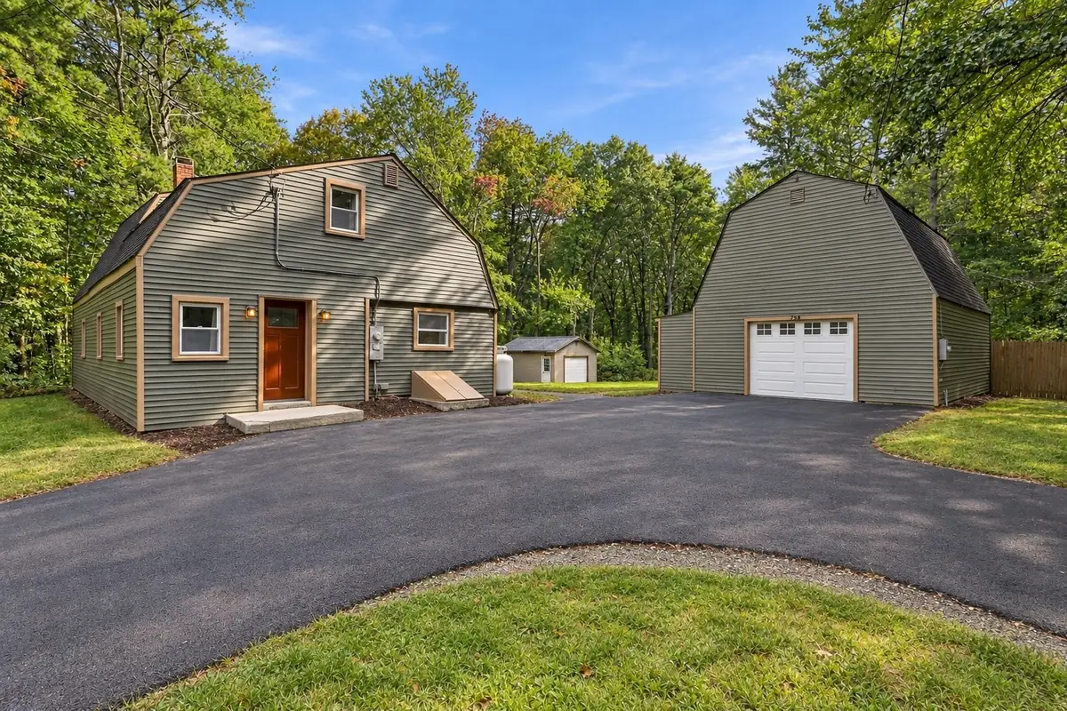 258 Pelham Hill Rd, Shutesbury, MA 01072 - #1