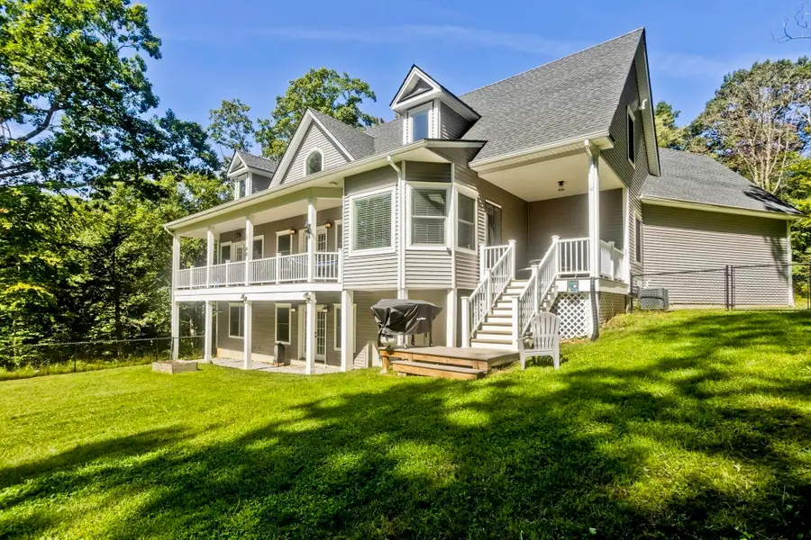 1201 General Knox Rd, Russell, MA 01071 - #3