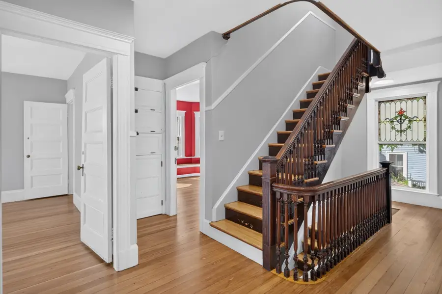 34 Central St, Somerville, MA 02143 - #2