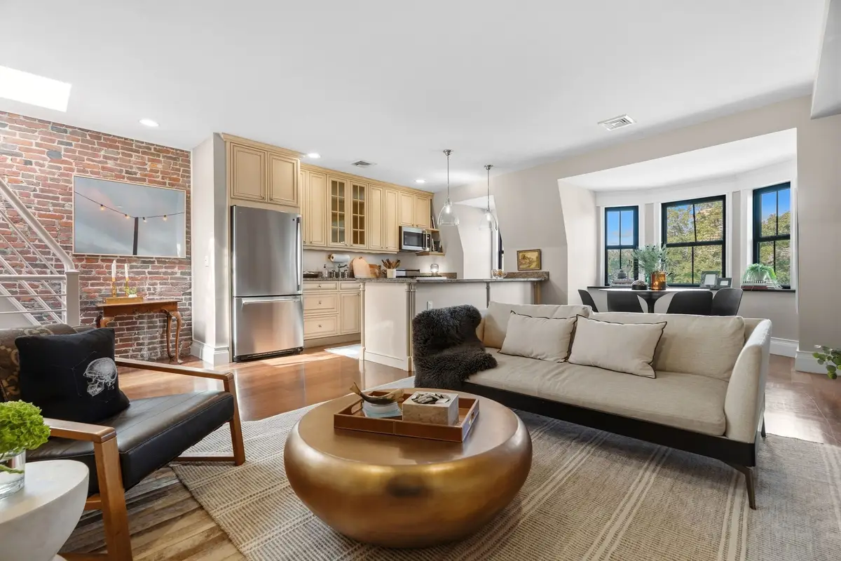 690 Tremont St #6, Boston, MA 02118 - #1