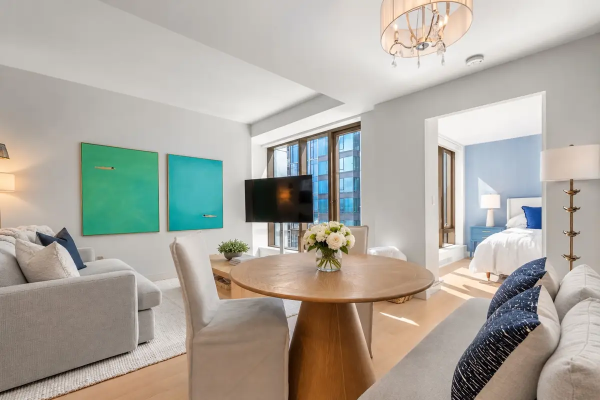 133 Seaport Boulevard #1215, Boston, MA 02210 - #1