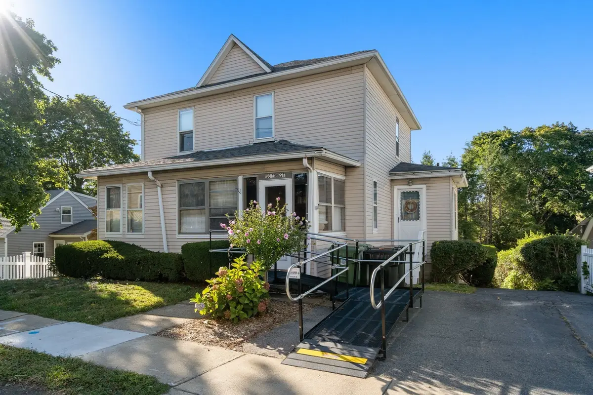 138 Forest St, Watertown, MA 02472 - #1