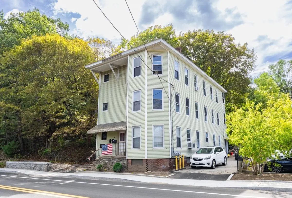 66 E Main St, Southbridge, MA 01550 - #1