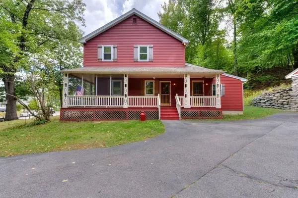352 Lake Ave., Worcester, MA 01604