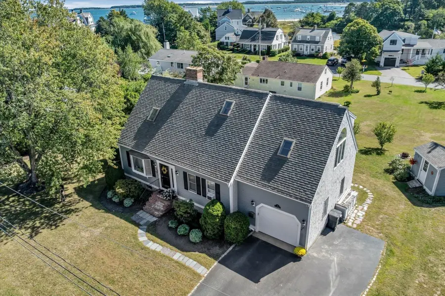 15 Iyanough Rd, Hyannis, MA 02601 - #3