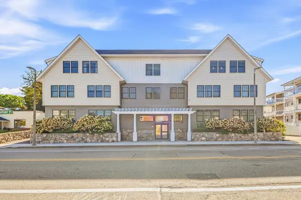 69 Cummins Hwy #102, Boston, MA 02131