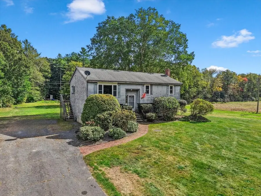 499 Harvard St, East Bridgewater, MA 02333 - #2