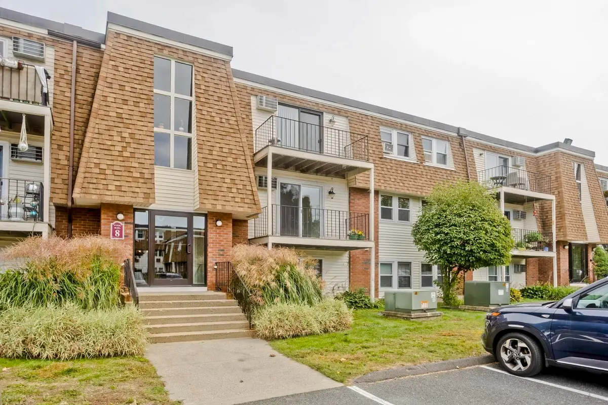 80 Damon Rd #8206, Northampton, MA 01060 - #1