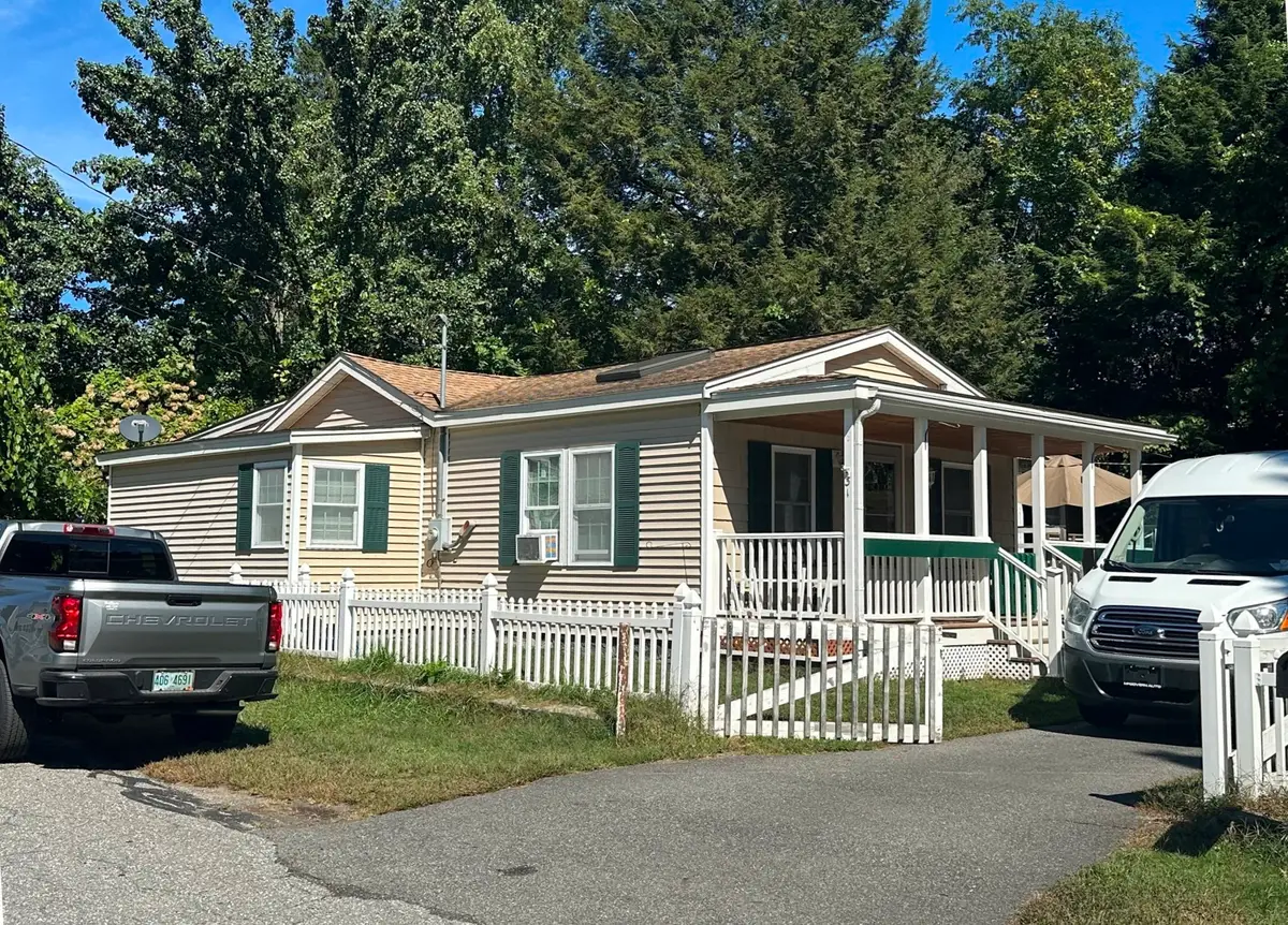 31 Tilton Street, Lowell, MA 01850 - #1