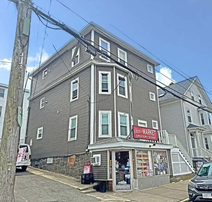 122 Foster Street, Peabody, MA 01960 - #3