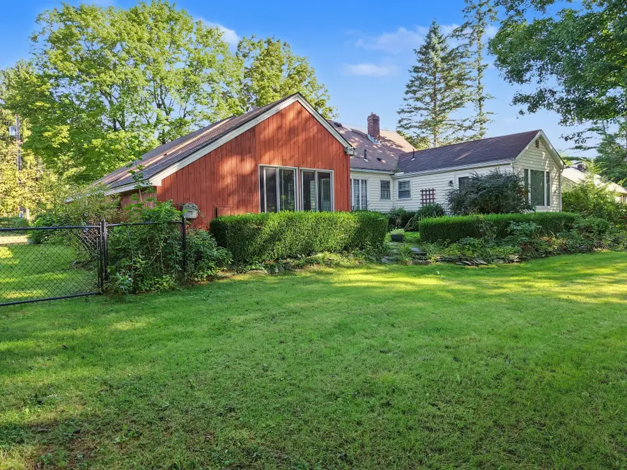 170 Barton Rd, Greenfield, MA 01301 - #3