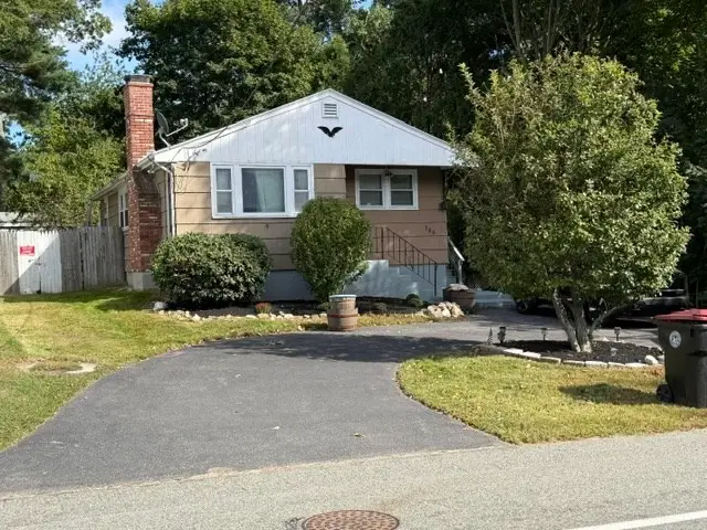 186 Pearl St, Brockton, MA 02301 - #1