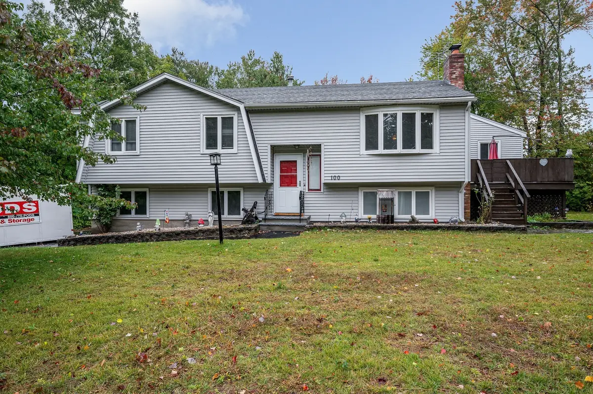 100 Village Dr, Dracut, MA 01826 - #1