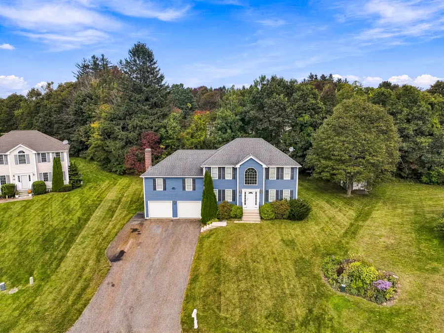 10 Jonathan Cir, Rutland, MA 01543 - #3