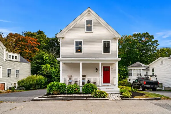 15 Court St #B, Groton, MA 01450