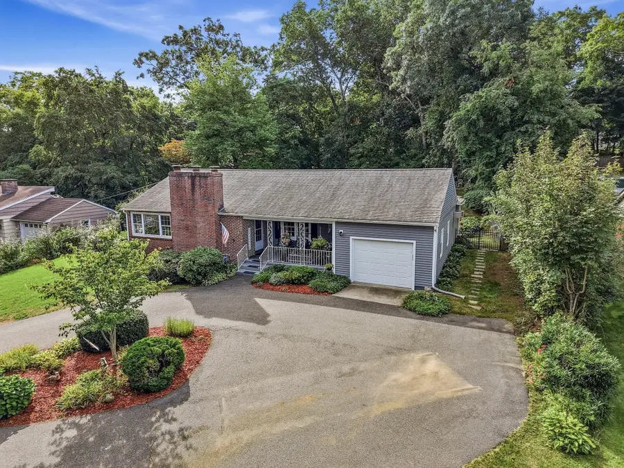 81 E Gooseberry Rd, West Springfield, MA 01089 - #2