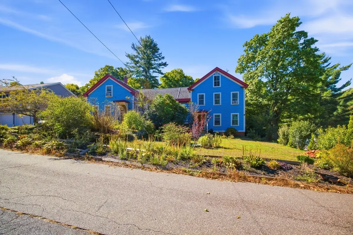 43 Mechanic St, Warren, MA 01083 - #1