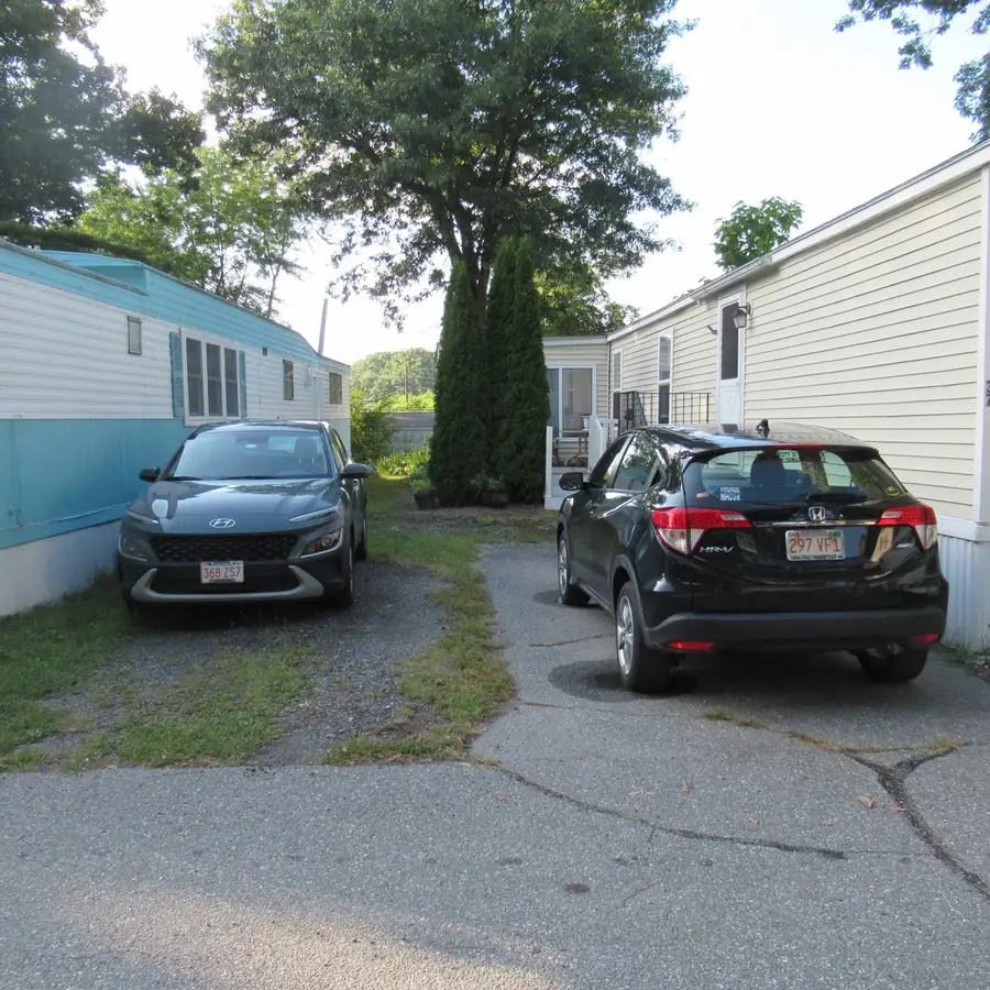 37 Mobile Ave #37, Chelmsford, MA 01824 - #2