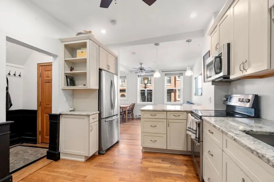 162 Endicott St #1, Boston, MA 02113 - #3