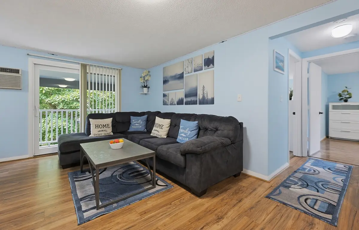 220 Bedford St #E11, Bridgewater, MA 02324 - #1