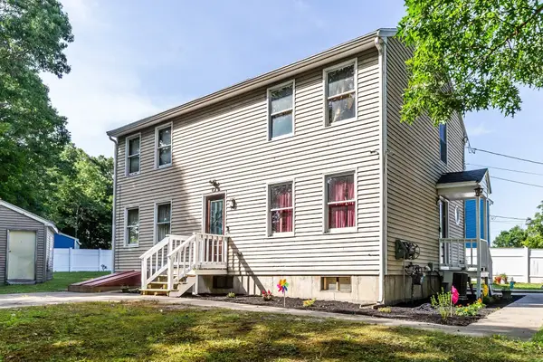 71 Dwinell Rd, Taunton, MA 02780