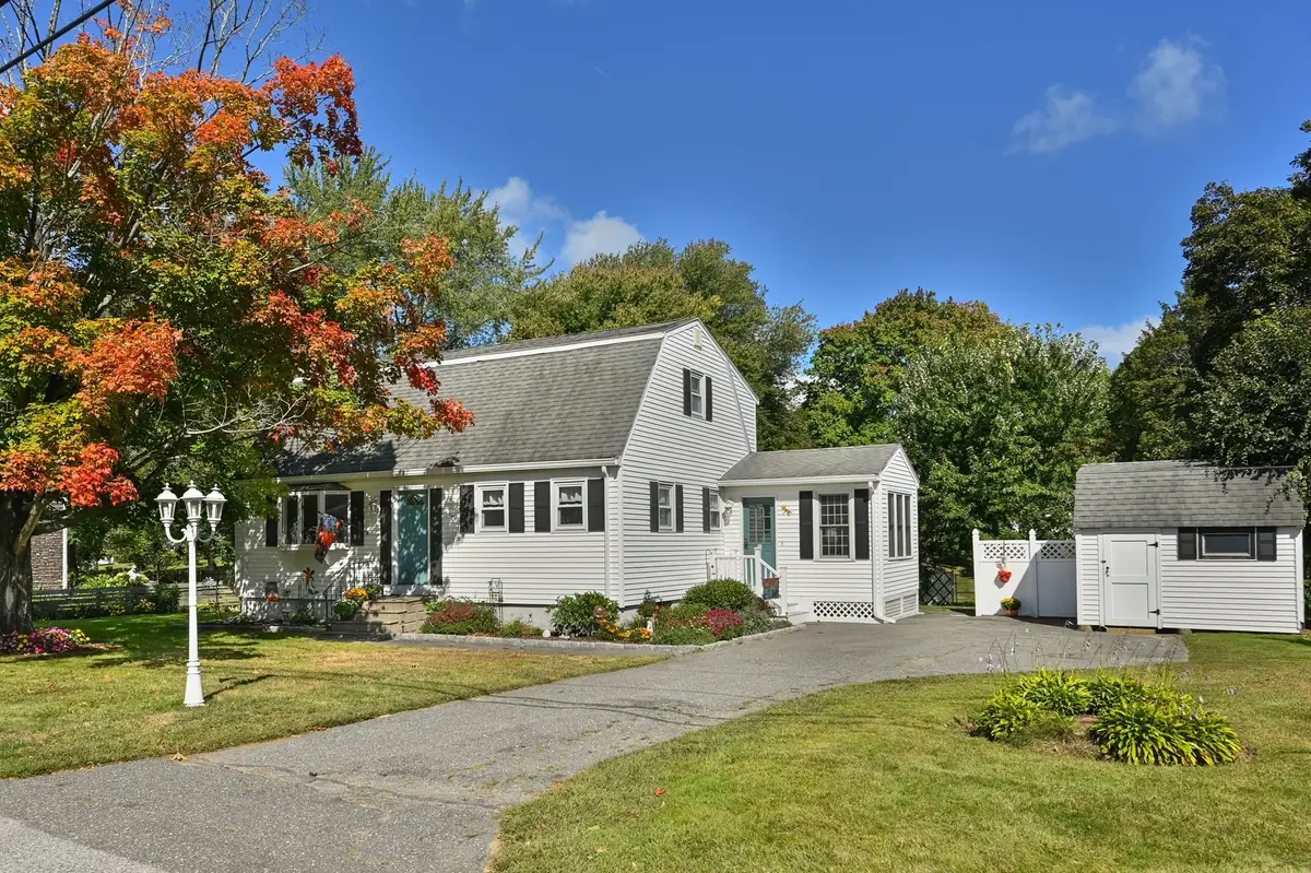 9 Parker Rd, Groveland, MA 01834 - #1