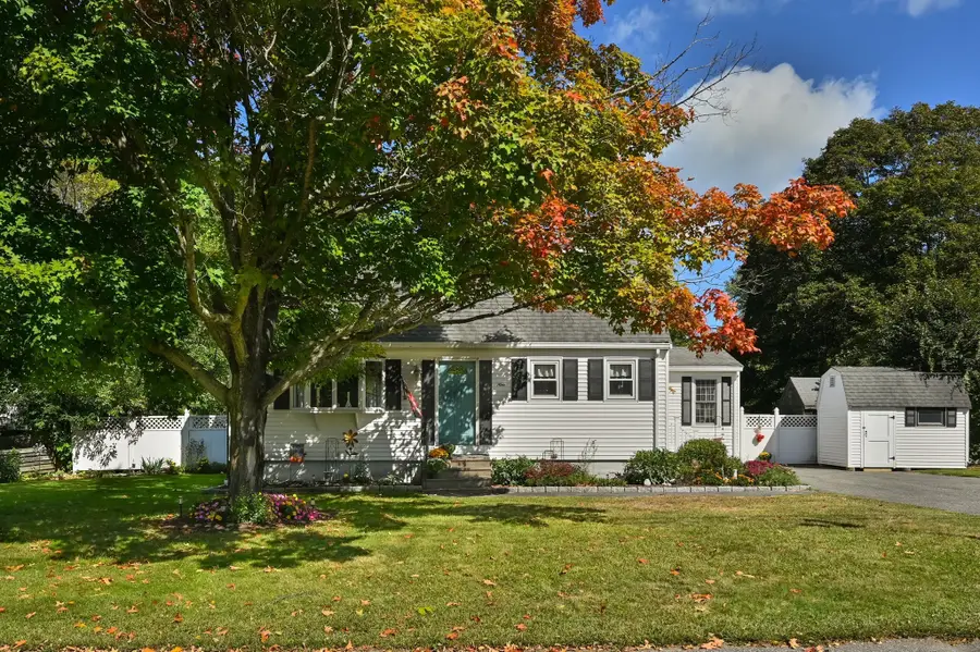 9 Parker Rd, Groveland, MA 01834 - #3