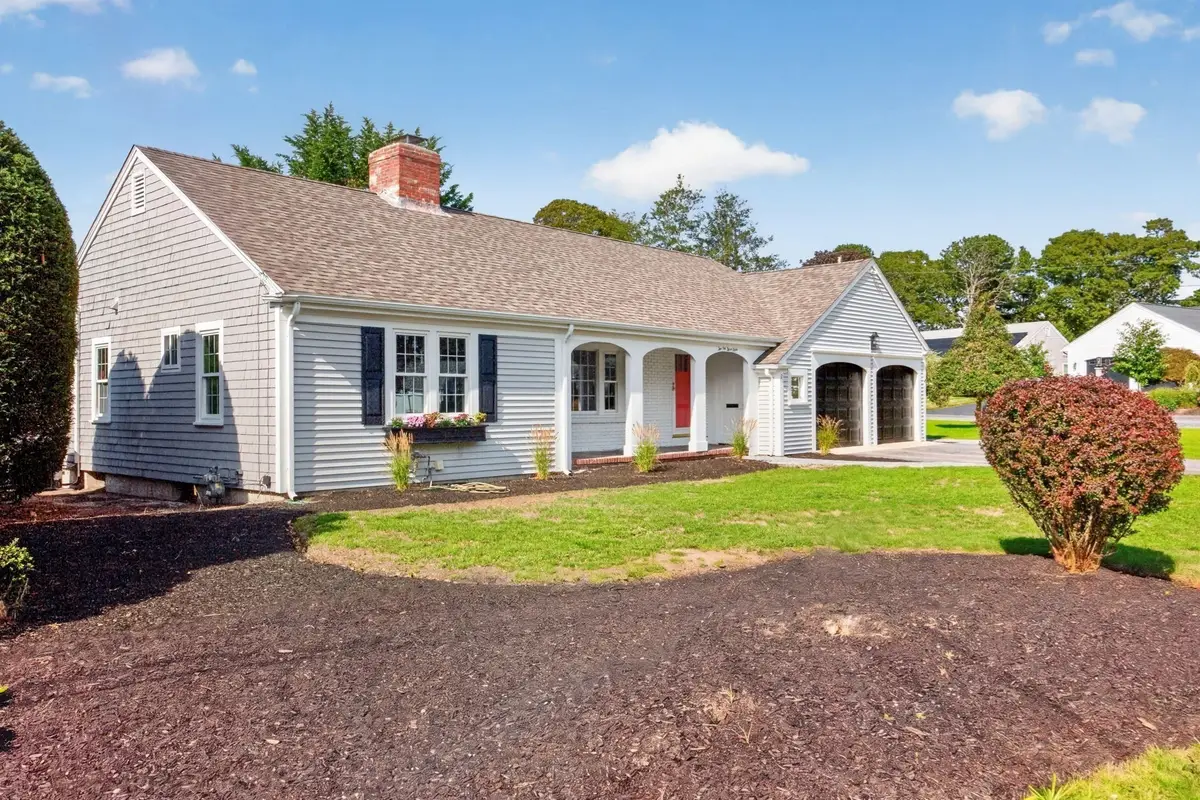 2 Par 3 Drive, South Yarmouth, MA 02664 - #1