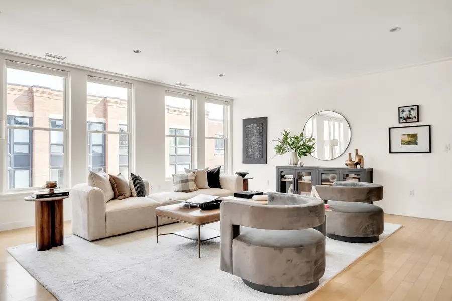 337 W 2nd St #17, Boston, MA 02127 - #2