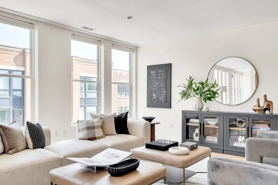 337 W 2nd St #17, Boston, MA 02127 - #3