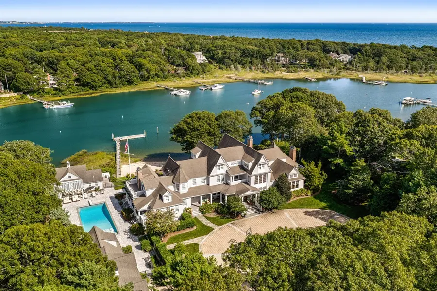 74 Garrison Ln, Osterville, MA 02655 - #3