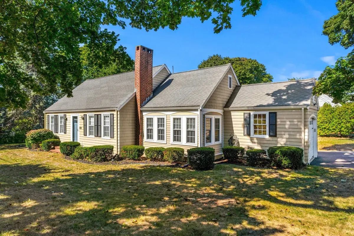 189 Prospect St, Wakefield, MA 01880 - #1