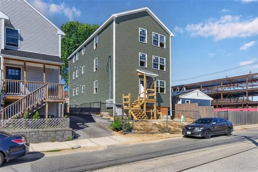 141 Ocean St, Providence, RI 02905 - #1