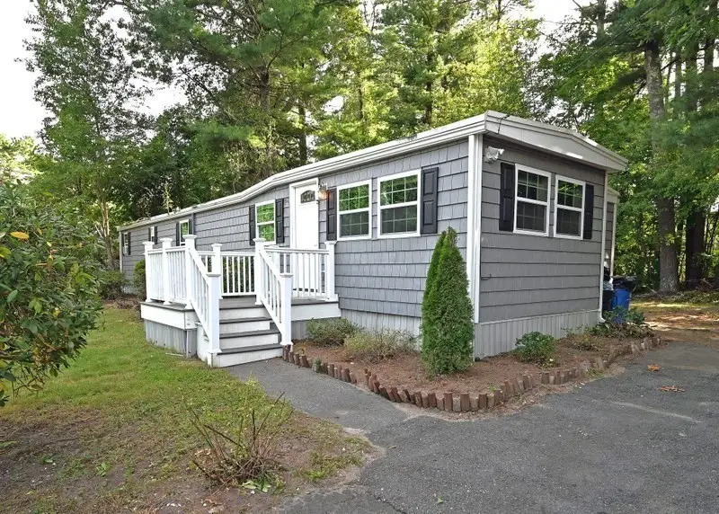 5 Siesta Dr., West Wareham, MA 02576 - #2