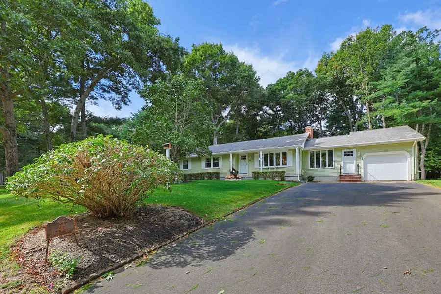 45 Surrey Dr, Mansfield, MA 02048 - #2