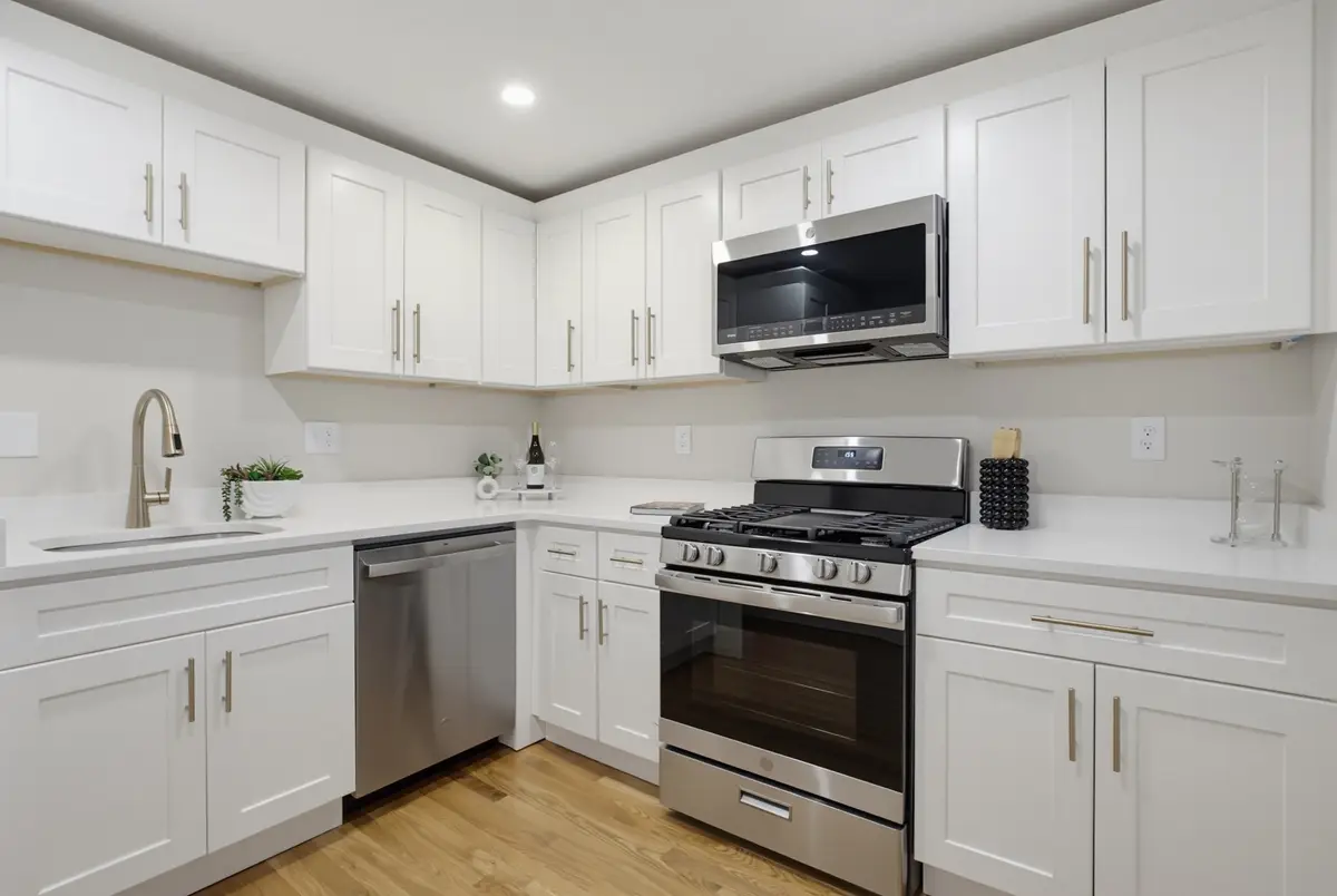 926 East St, Dedham, MA 02026 - #1