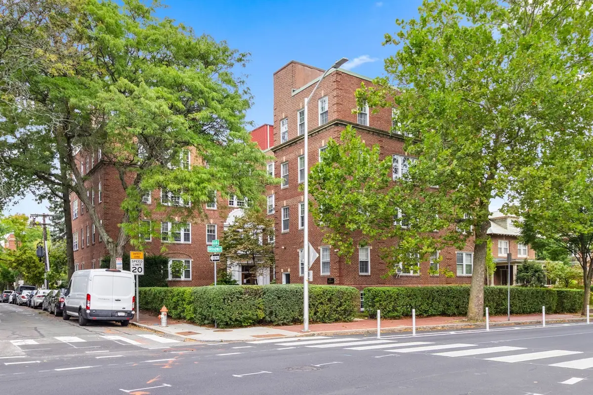 393 Broadway #8, Cambridge, MA 02139 - #1